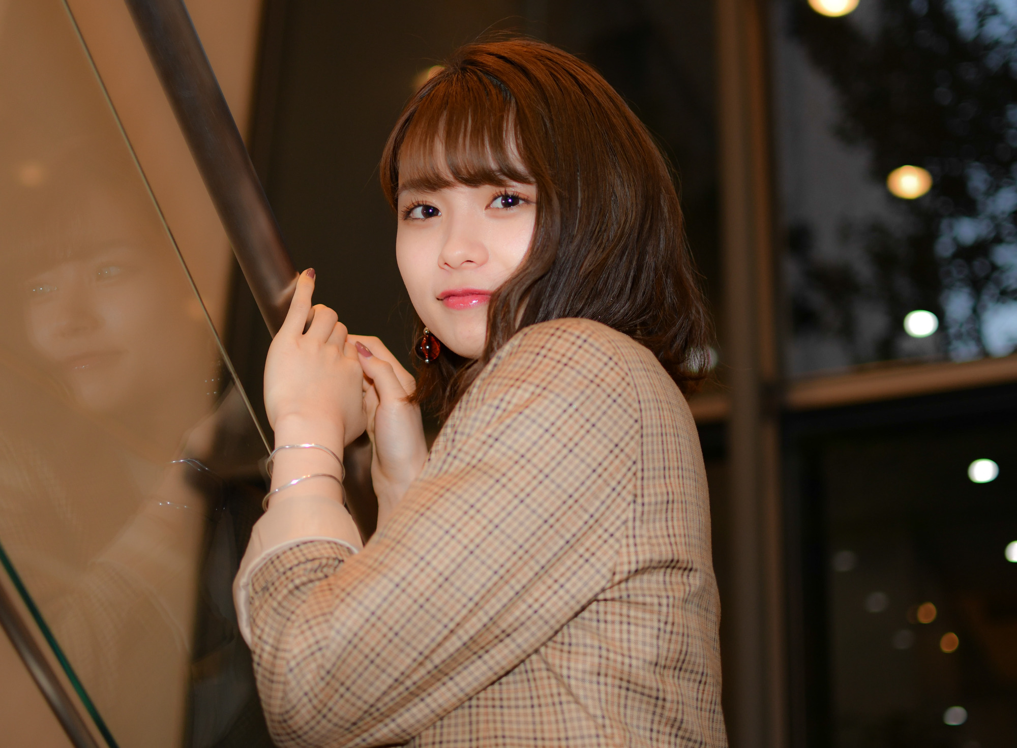 インタビュー 髪を30cmバッサリ 1stワンマンで起きた心境の変化とは シンガーソングライター 足立佳奈 1枚目の写真 画像 Rbb Today インタビュー 髪を30cmバッサリ 1stワンマンで起きた心境の変化とは シンガーソングライター 足立佳奈 1枚目の写真 画像 Rbb Today