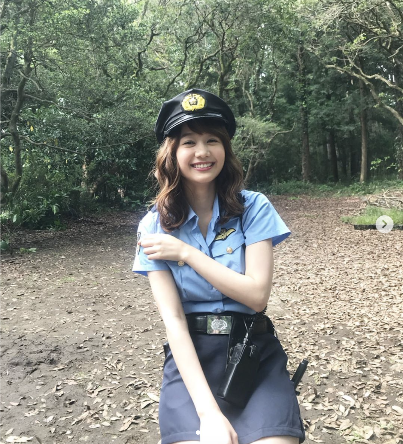 高田秋 Cmでポリス役 キュートなミニスカ制服姿を披露 1枚目の写真 画像 Rbb Today 高田秋 Cmでポリス役 キュートなミニスカ制服姿を披露 1枚目の写真 画像 Rbb Today