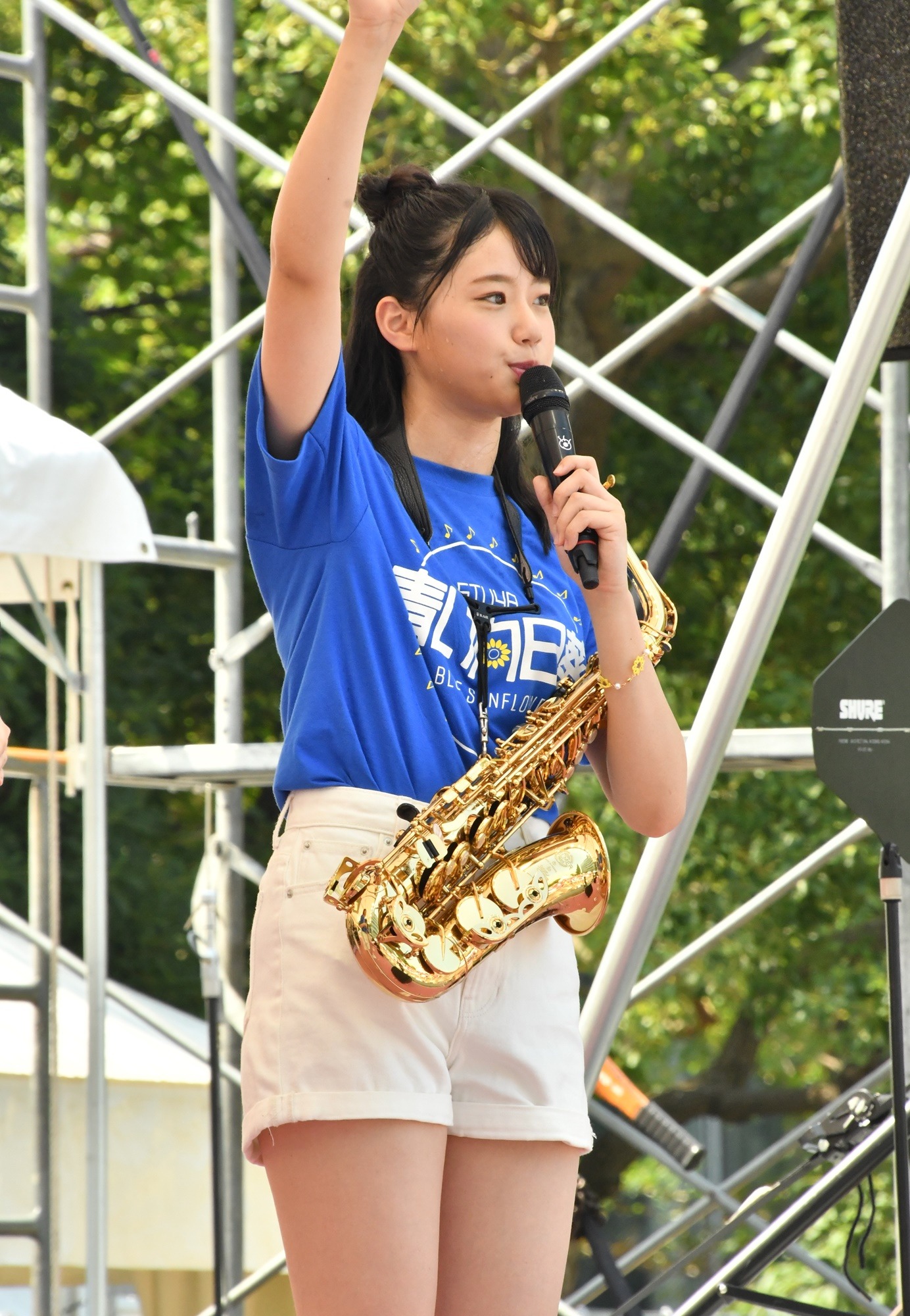 Stu48発のガールズバンド 青い向日葵 Tif19の野外会場でパフォーマンス この光景がすごいな 3枚目の写真 画像 Rbb Today Stu48発のガールズバンド 青い向日葵 Tif19の野外会場でパフォーマンス この光景がすごいな 3枚目の写真 画像 Rbb Today