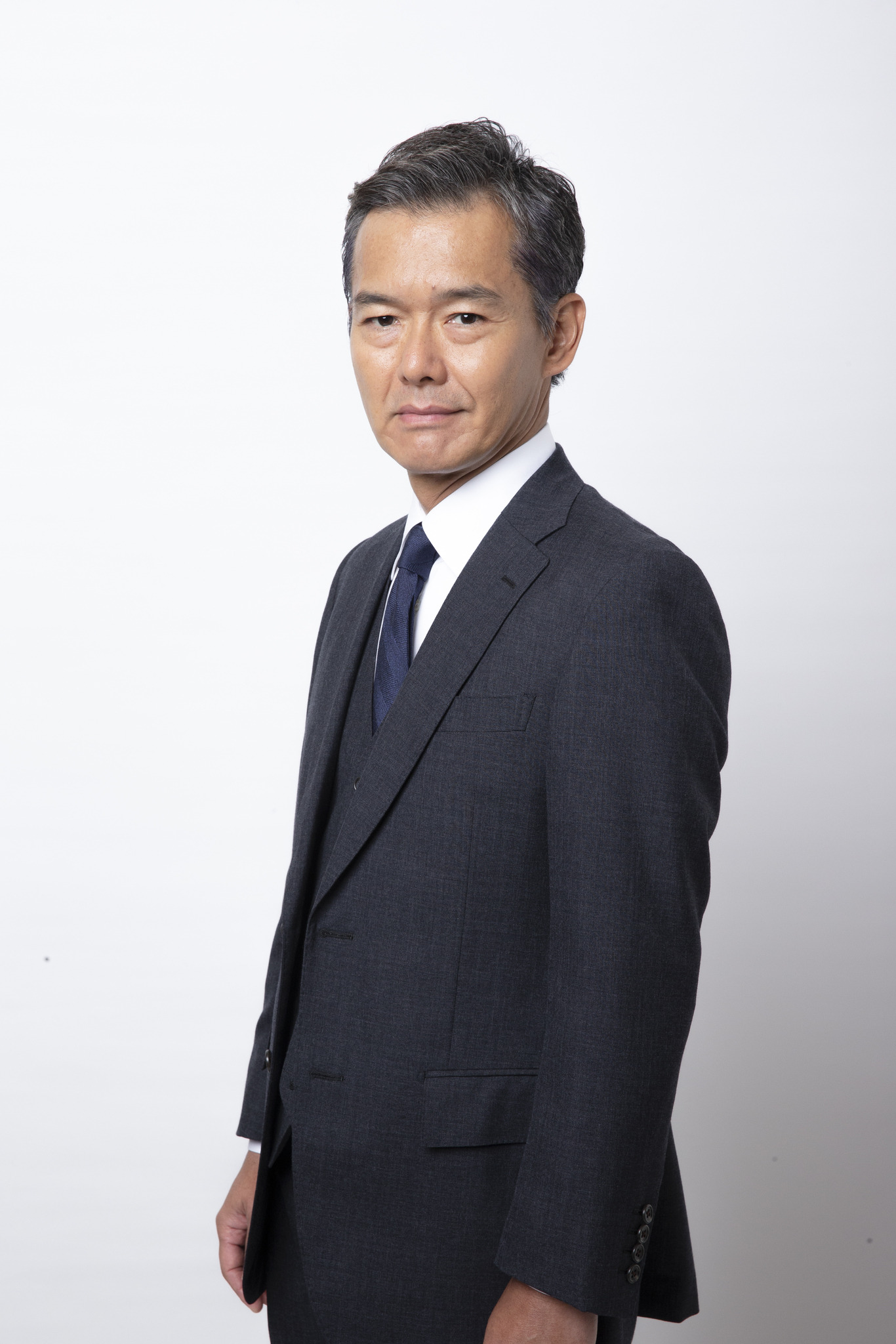 向井理 新ドラマ 10の秘密 主演決定 愛娘を誘拐されるシングルファザー役 5枚目の写真 画像 Rbb Today 向井理 新ドラマ 10の秘密 主演決定 愛娘を誘拐されるシングルファザー役 5枚目の写真 画像 Rbb Today