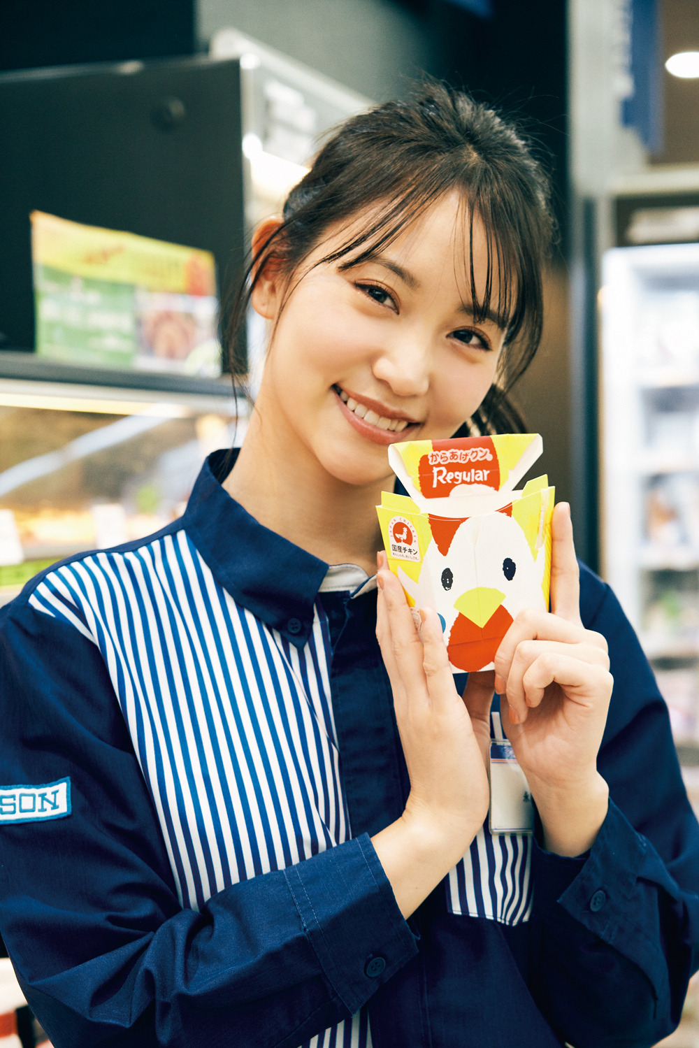 渡辺美優紀が理髪店看板娘 永尾まりやはキュートな笑顔のローソン店員に 2枚目の写真 画像 Rbb Today