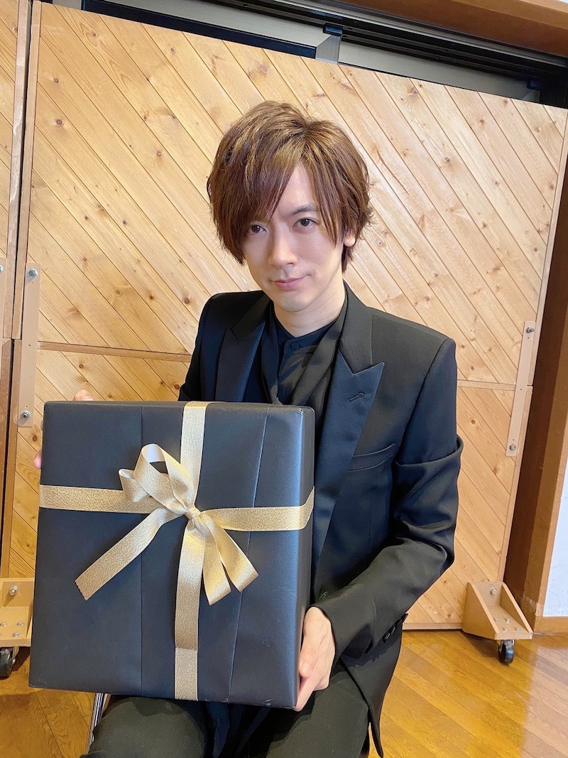 Daigo 神 Hydeからの誕生日プレゼントに感激 2枚目の写真 画像 Rbb Today