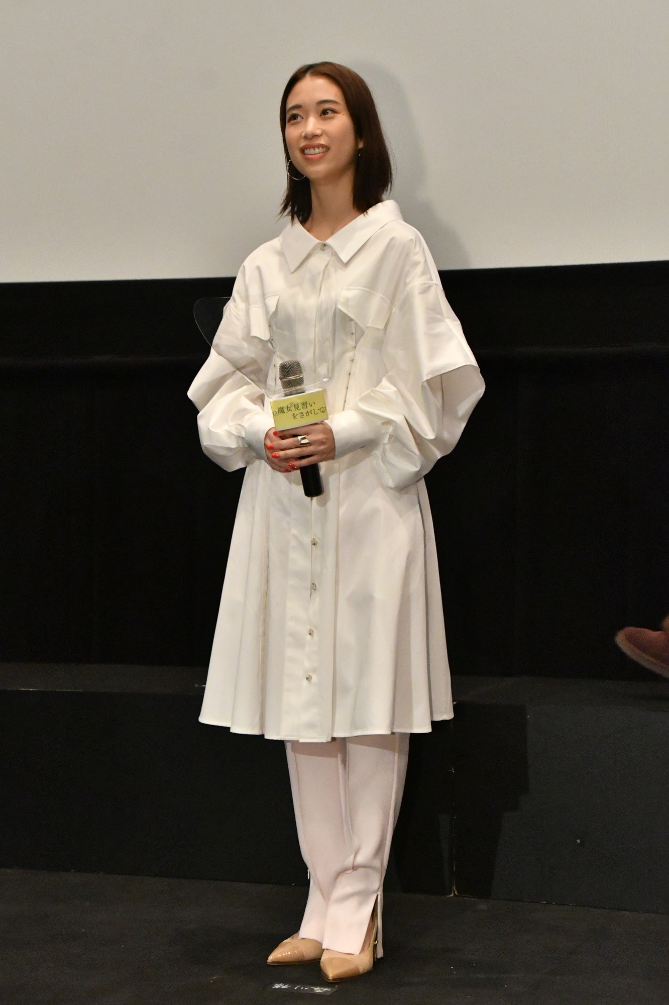 松井玲奈 舞台挨拶で感極まり涙 ずっと心の支えだった 7枚目の写真 画像 Rbb Today 松井玲奈 舞台挨拶で感極まり涙 ずっと心の支えだった 7枚目の写真 画像 Rbb Today