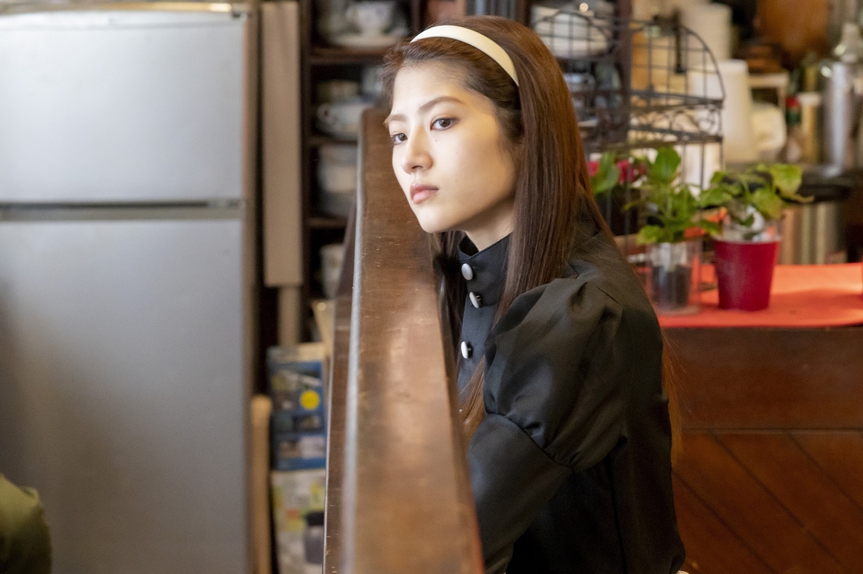 元乃木坂46 若月佑美 初のウエイトレス役に コーヒーを出したり下げたり家で練習しました 新 ミナミの帝王 2枚目の写真 画像 Rbb Today 元乃木坂46 若月佑美 初のウエイトレス役に コーヒーを出したり下げたり家で練習しました 新 ミナミの帝王 2枚目の写真 画像 Rbb Today