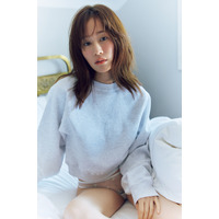 前田敦子「ラスト写真集」が6.1万部突破！“過去最大露出”の舞台裏&未公開カットも解禁