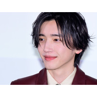 なにわ男子・道枝駿佑、韓国で圧巻ビジュアル　現地メディアも「女心を揺さぶる花美男」と絶賛