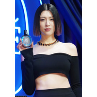 三吉彩花、背中に入れた花のタトゥーを公表「自分らしく生きるという決意の証」