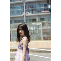 乃木坂46・大越ひなの、ワンピース姿で存在感放つグラビア！「B.L.T.」連載に2度目の登場