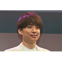 河井ゆずる、佐々木希を前に「ずっと好きで…」と赤面