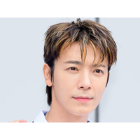 SUPER JUNIORドンヘ、腰の痛みで倒れソロライブが一時中断　広東語の直筆手紙で謝罪