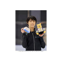羽生結弦とプーさんの“特別な絆”を一冊に！限定衣装のぬいぐるみ付きメモリーブックが誕生