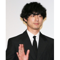 坂口健太郎、ファンクラブで結婚報告　SNSでは祝福と「健太郎ロス」の声