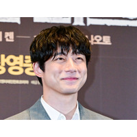 坂口健太郎の結婚、韓国でも相次ぎ報道「二股疑惑から1年越し」とも…BTSとの縁など現地で人気のワケ