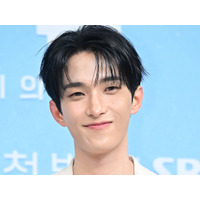 SEVENTEEN・ドギョム、本日（9月8日）入隊…坊主姿で挨拶　シャワーSHOTも公開「行ってきます」