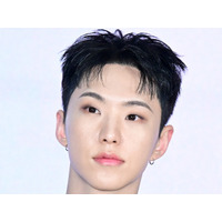 SEVENTEEN・ホシ、早期除隊の可能性も？兵役中の膝前十字靭帯断裂を公表「手術後、回復が必要」