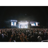 Ado、ONE OK ROCKら日韓22組集結　XMF初開催に4万人