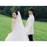 結婚発表に続き、妊娠も公表！交際4カ月でスピード婚の韓国俳優カップル「新しい命を迎える」