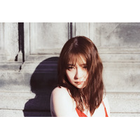 山田杏奈、芸能活動15周年記念の3rd写真集発売！26歳の誕生日に“大人の女性の魅力”