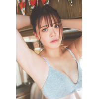 女子プロレスラー・岩谷麻優が初グラビア！リング上とは異なる魅力を披露