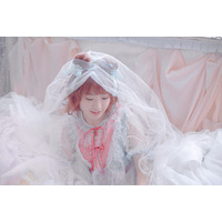 Aqours声優・降幡愛の人生初写真集が発売！四季をテーマに1年かけて制作