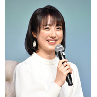川田裕美、妊娠中の写真公開!「お腹が引っ張られる感じ」