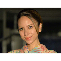 道端アンジェリカ、離婚成立を報告！