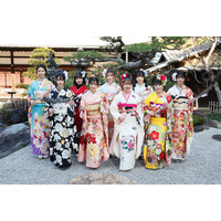 NMB48・上西怜ら9名が成人式で艶やかな振袖姿！