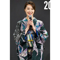 観月ありさ、スティーヴィー・ワンダーと原宿で焼き鳥を食べた「ひたすらつくね」