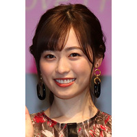 福原遥、大人なシースルー衣装で背中をあらわに「女神降臨」「めちゃくちゃ大人っぽい」