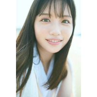 テレ東・田中瞳アナ初のフォト＆エッセイ『瞳のまにまに』発売決定