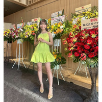 「ショードラアワード2025」受賞の豊田ルナ、ミニワンピの美脚オフショで喜び吐露