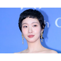 「一番美しいあなたへ」女優キム・ゴウン、“母の日”に事務所の全職員と家族へ感謝の贈り物