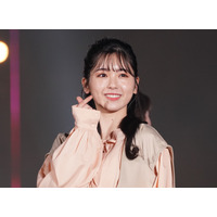 乃木坂46・筒井あやめ、1st写真集の“黒水着”姿でファン魅了「あやめん最高」「女神様」