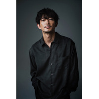 津田健次郎が朝ドラ『あんぱん』出演！ 「高知新報」で出会う人々のキャストが明らかに