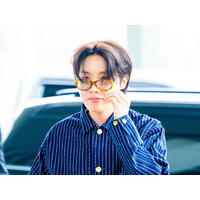 BTS・J-HOPE、台北公演へ出発！夏先取りの爽やかファッションを披露【独自写真】