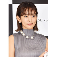 夏菜、36歳誕生日を報告！“口角も毛穴もたるみ気味”と自虐も「全然イケテルーー！」の声
