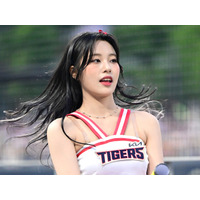 こ、これはスゴイ…韓国21歳チアガール、はだけたユニからド迫力の美スタイル「ナンバーワンです！」【PHOTO】