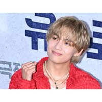 BTS・V、「夏が最も似合うアイドル」2部門で1位に！爽やかさと成熟したビジュアルでK-POPファンを魅了