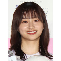 元日向坂46・影山優佳、キャミソールで美デコルテ披露！「七夕の願い」も明かす