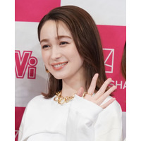 藤井サチ、一般男性との結婚を発表「彼とならどんな困難も乗り越えていける」