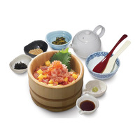 締めはだし茶漬けに！おひつごはん四六時中、“まぐろたたき”と“いくら”の「海鮮おひつごはん」が登場