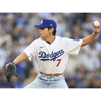 BTS・V、ドジャース始球式で豪快な左腕ピッチング！完璧投球にファン騒然「本番に強すぎ」「こっちが緊張した」