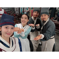 『暴君のシェフ』ユナ、第10話の台本とともに舞台裏PHOTO公開