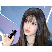 “元NewJeans”ダニエル、46億円規模の損害賠償請求の渦中で3000万円を寄付　継続した善行