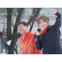 夢グループ石田重廣社長と保科有里、さっぽろ雪まつり会場に登場！「安い、安～い」実演で来場者歓喜