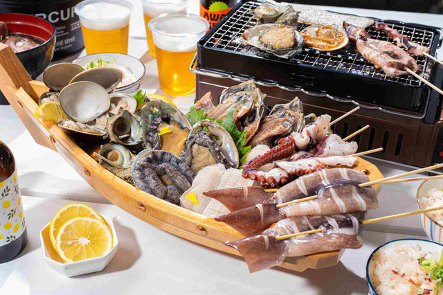 淡路島の観光複合施設で「海鮮バーベキュー」7日よりスタート！新鮮なアワビの“生きたまま網焼き”も提供 画像