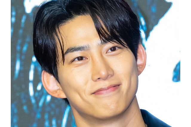 キムタクとも共演の2PM・テギョン、一般女性との結婚式目前！センス光る招待状が話題「10点満点の10点」 画像