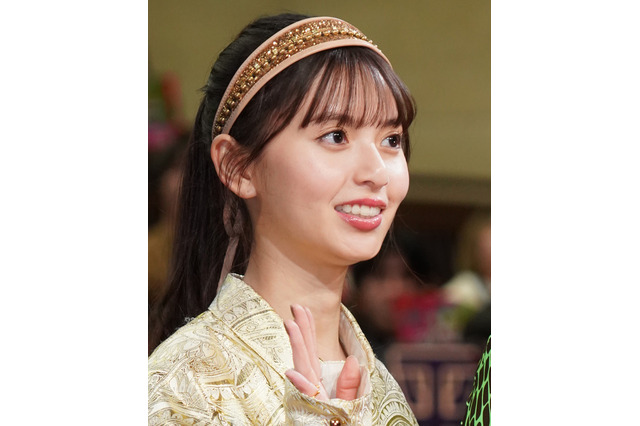 齋藤飛鳥の密着動画公開！ヘッドスパ＆トリートメント後の髪に感動「サラッサッラ！」 画像
