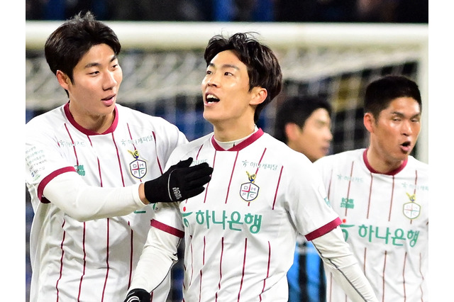 大きな反響呼んだ“カズ”のSNS投稿…韓国に響いた日本人選手のプロ意識と余韻 画像