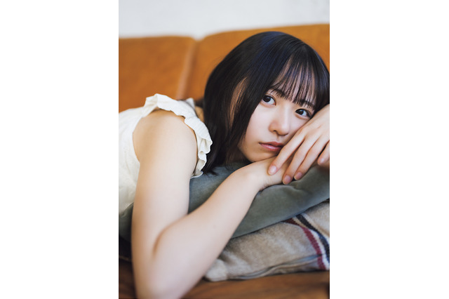 日向坂46・正源司陽子、可愛い系からトラッドな大人スタイルまでグラビア披露 画像